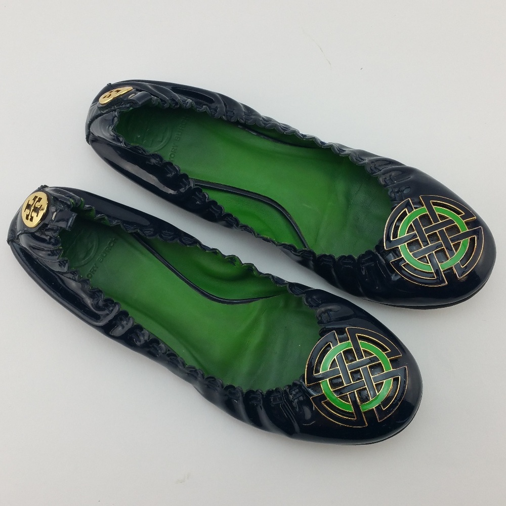 Tory Burch Celtic Knot Navy Patent Leather Shoes